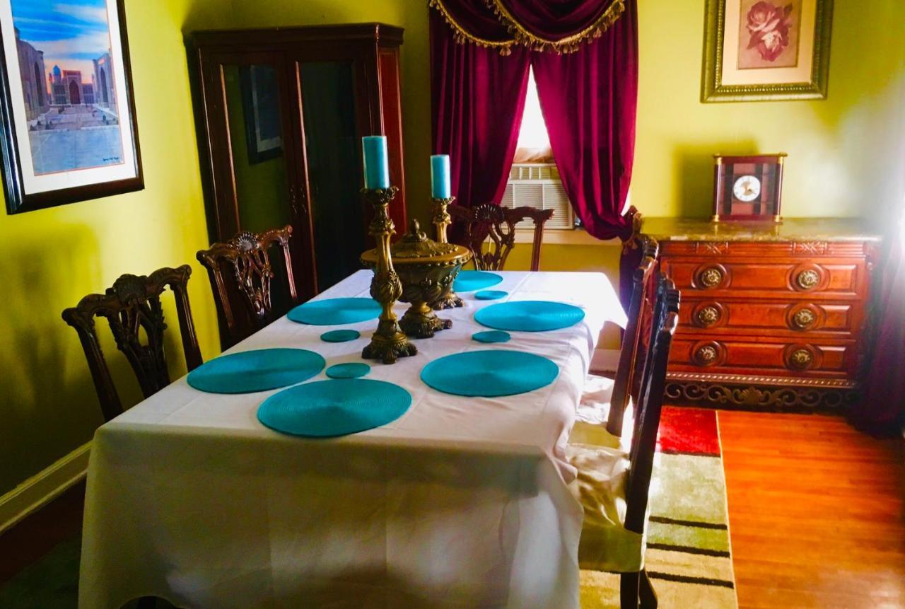 2 Bedroom Sleeps 6 Spacious Luxury Apartment 79 มอนต์โกเมอรี ภายนอก รูปภาพ